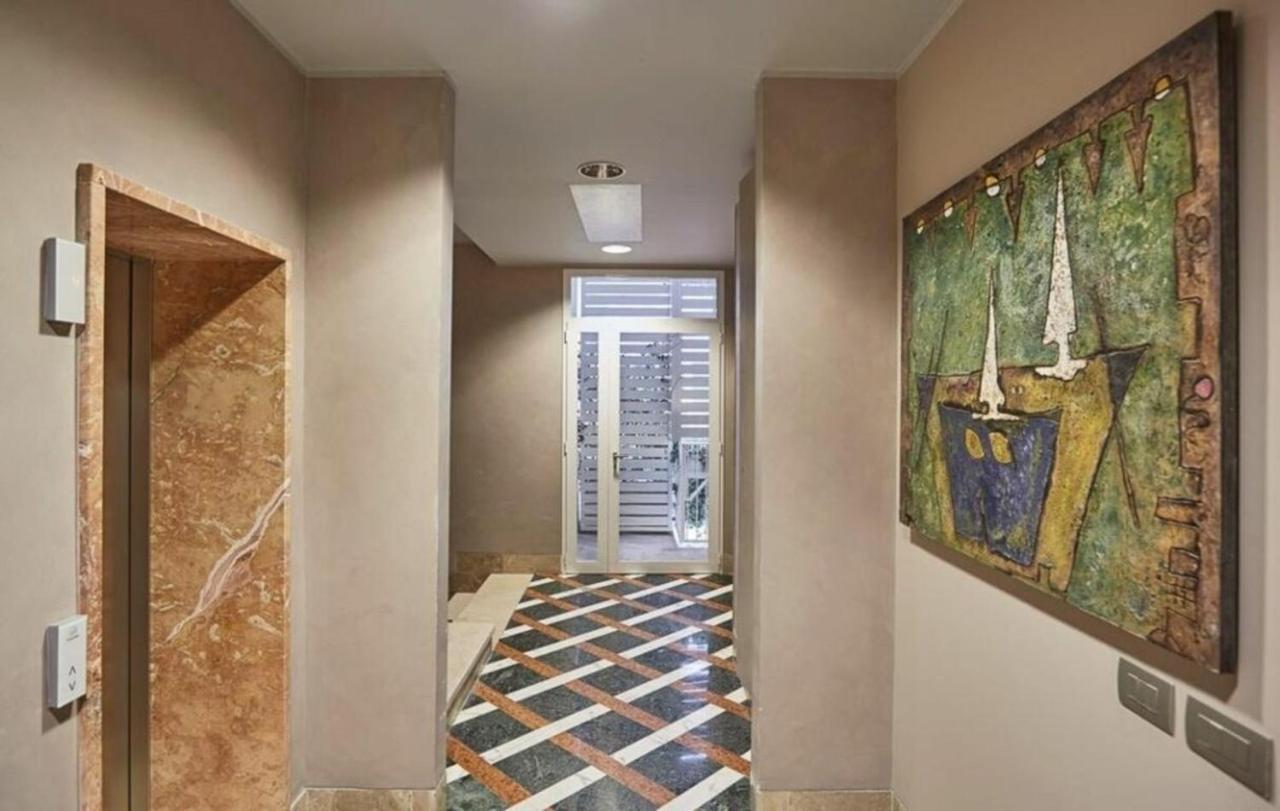 Palazzo Beltrade By Halldis Milão Exterior foto