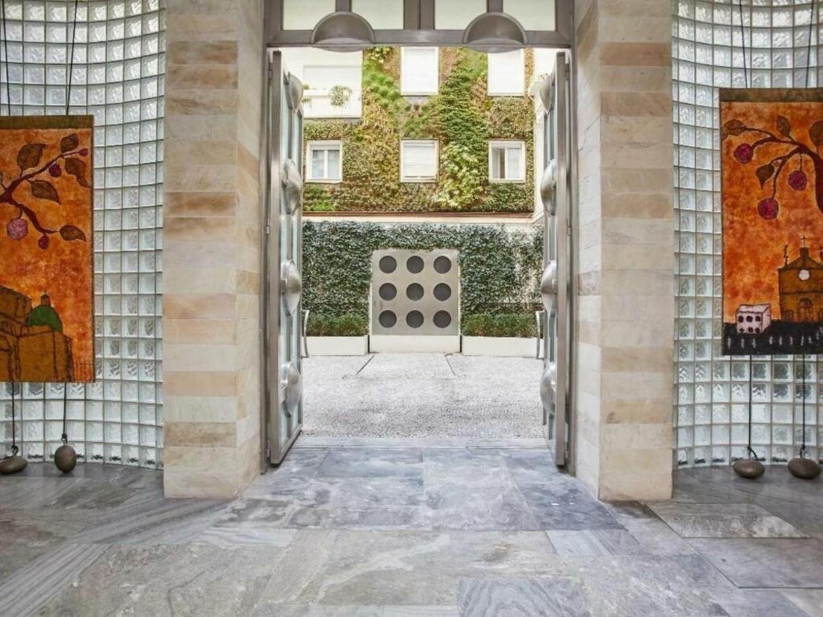Palazzo Beltrade By Halldis Milão Exterior foto